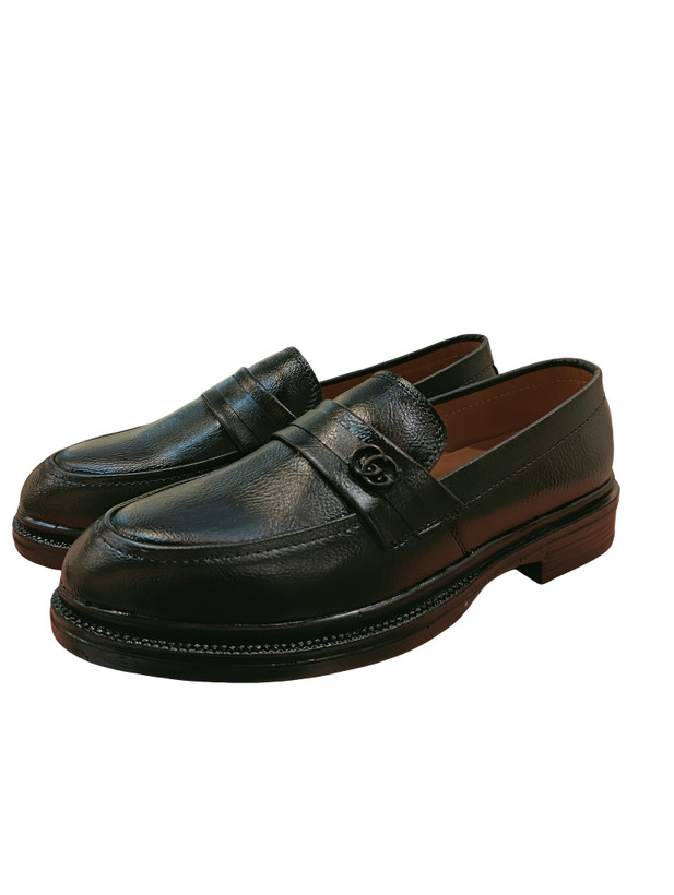 کالج مردانه شیک و کلاسیک با طراحی الهامگرفته از برند گوچی، مناسب برای استایلهای رسمی و روزمره.